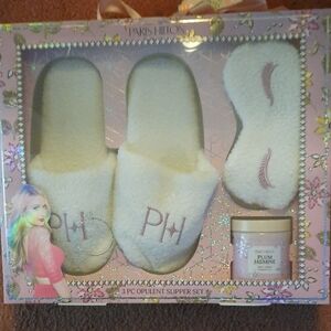 Paris Hilton Opulent Slipper Set - White